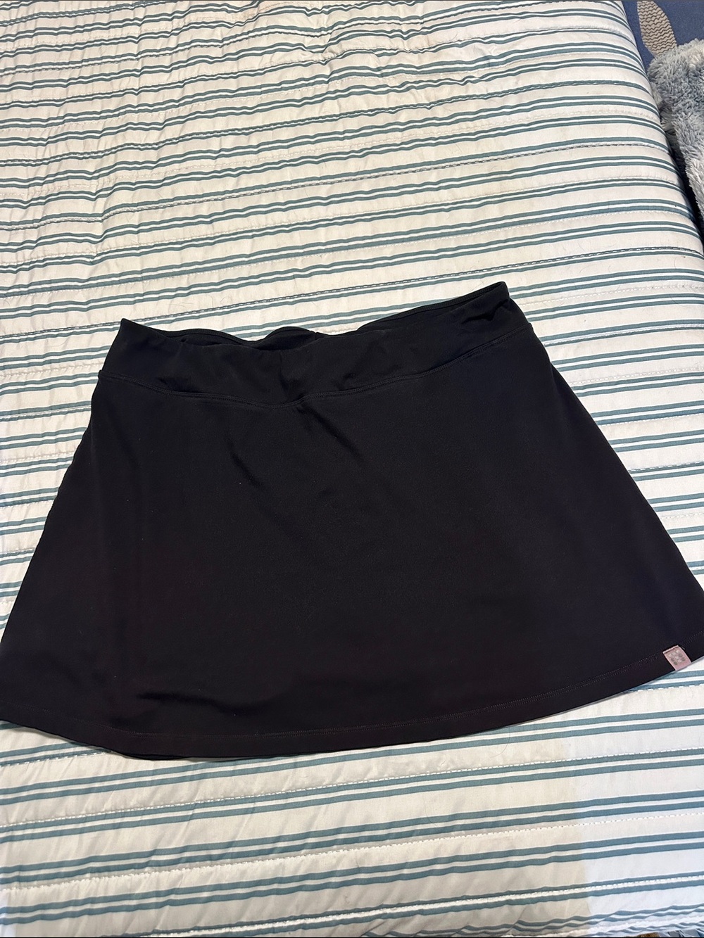 Women’s title nine Black soft Skort with Smooth Waistband
